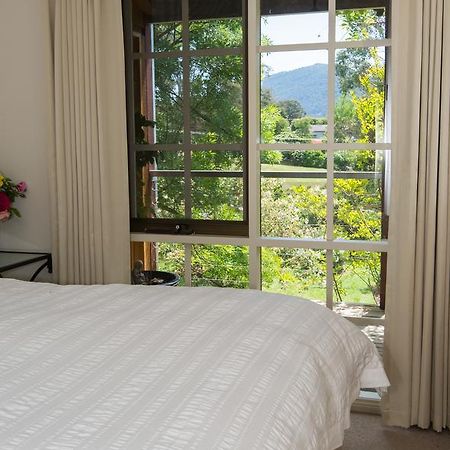 Hollyhock Bed & Breakfast Macedon Ruang foto
